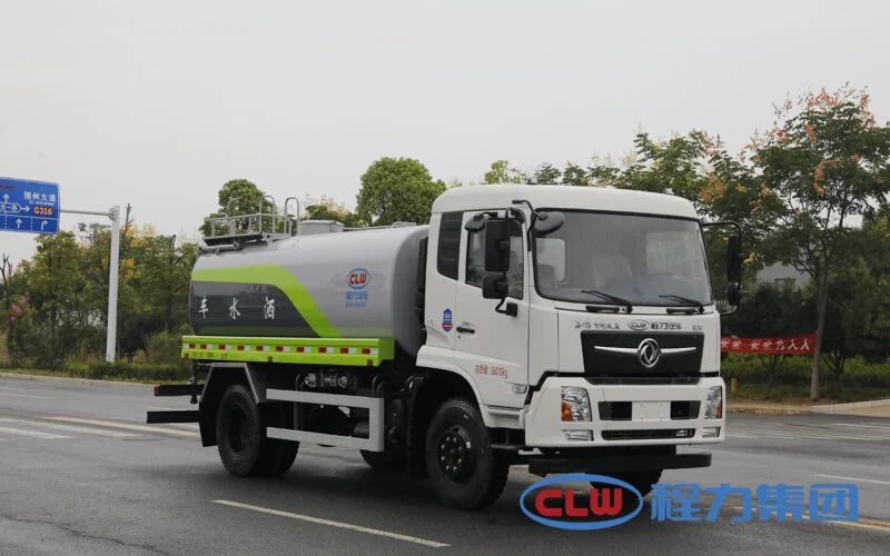 dongfeng d3v sprinkler truck 2