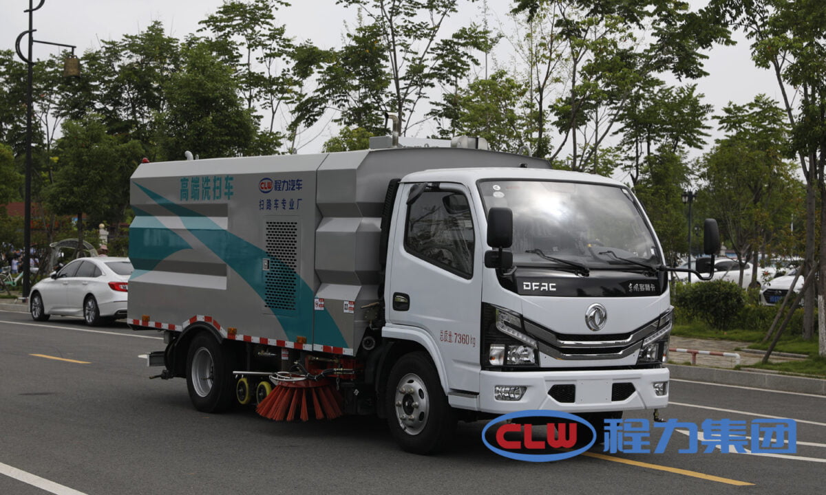 dongfeng-dolica-d6-washing-and-sweeping-truck-2-1200x720.jpg