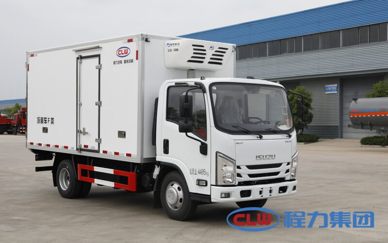 isuzu refrigerated truck 2