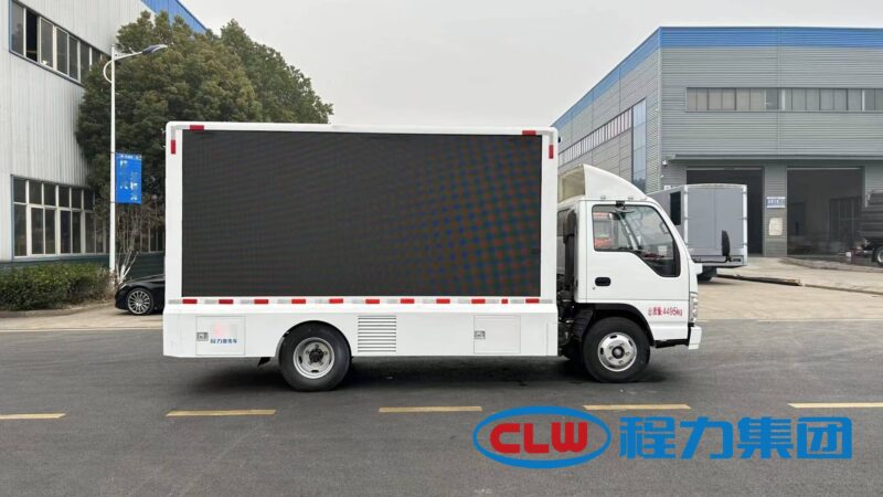 led screen mobile stage billboard truck 3