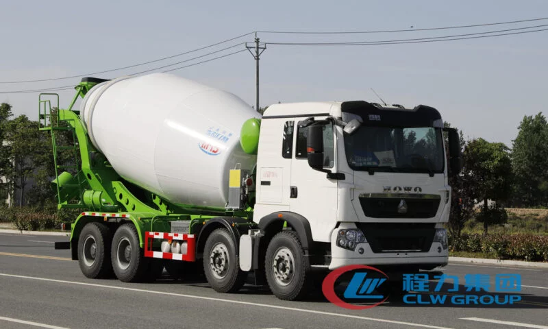 sinotruk howo concrete mixer truck 2